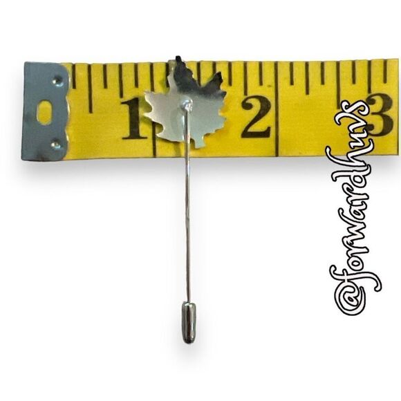 Vintage Silver Tone Maple Leaf Hatpin Stickpin - Picture 7 of 8